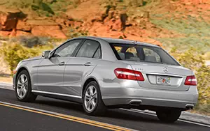   Mercedes-Benz E550 Luxury US-spec - 2010