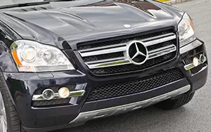   Mercedes-Benz GL450 US-spec - 2010