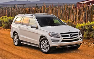   Mercedes-Benz GL350 BlueTEC US-spec - 2013