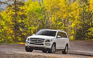   Mercedes-Benz GL350 BlueTEC US-spec - 2013