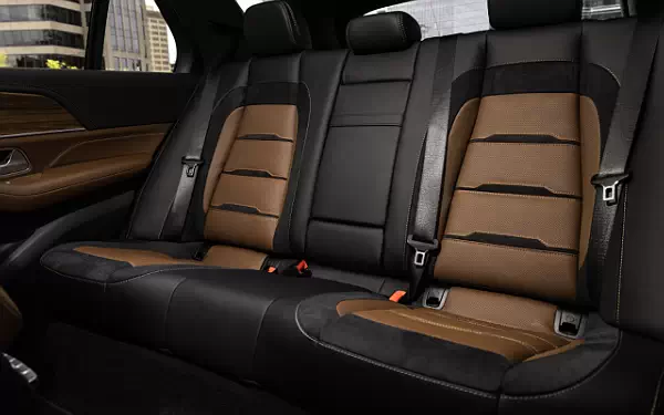 ���� ���������� Mercedes-AMG GLE 63 S 4MATIC+ US-spec - 2023