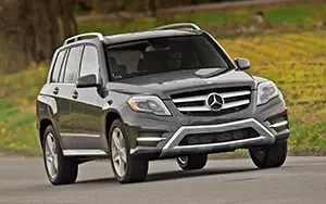   Mercedes-Benz GLK250 BlueTEC AMG Styling Package US-spec - 2013