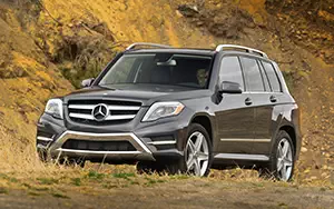   Mercedes-Benz GLK250 BlueTEC AMG Styling Package US-spec - 2013
