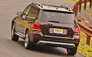   Mercedes-Benz GLK250 BlueTEC US-spec - 2013