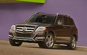   Mercedes-Benz GLK250 BlueTEC US-spec - 2013