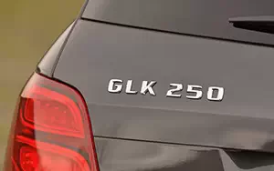   Mercedes-Benz GLK250 BlueTEC US-spec - 2013