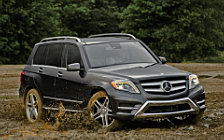   Mercedes-Benz GLK350 4MATIC US-spec - 2013
