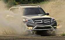   Mercedes-Benz GLK350 4MATIC US-spec - 2013
