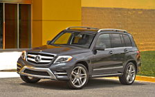   Mercedes-Benz GLK350 4MATIC US-spec - 2013
