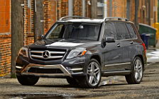   Mercedes-Benz GLK350 4MATIC US-spec - 2013