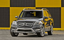   Mercedes-Benz GLK350 4MATIC US-spec - 2013