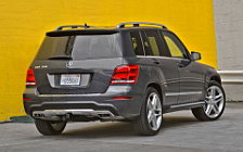   Mercedes-Benz GLK350 4MATIC US-spec - 2013