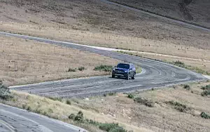   Mercedes-Benz GLS 450 4MATIC US-spec - 2019