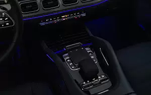   Mercedes-Benz GLS 450 4MATIC US-spec - 2019