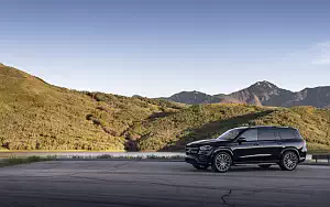   Mercedes-Benz GLS 580 4MATIC AMG Line (Cavansite Blue) US-spec - 2019