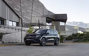   Mercedes-Benz GLS 580 4MATIC AMG Line (Cavansite Blue) US-spec - 2019