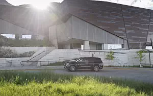   Mercedes-Benz GLS 580 4MATIC AMG Line (Cavansite Blue) US-spec - 2019