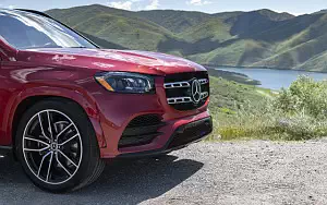   Mercedes-Benz GLS 580 4MATIC AMG Line (Designo Cardinal Red) US-spec - 2019
