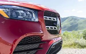   Mercedes-Benz GLS 580 4MATIC AMG Line (Designo Cardinal Red) US-spec - 2019
