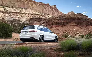   Mercedes-Benz GLS 580 4MATIC AMG Line (Diamond White) US-spec - 2019