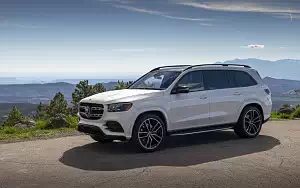   Mercedes-Benz GLS 580 4MATIC AMG Line (Diamond White) US-spec - 2019
