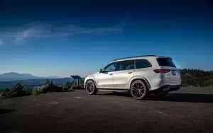   Mercedes-Benz GLS 580 4MATIC AMG Line (Diamond White) US-spec - 2019