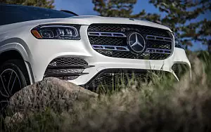   Mercedes-Benz GLS 580 4MATIC AMG Line (Diamond White) US-spec - 2019