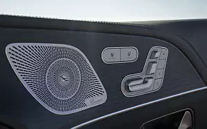   Mercedes-Benz GLS 580 4MATIC AMG Line (Diamond White) US-spec - 2019