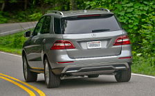   Mercedes-Benz ML350 4MATIC - 2012