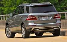   Mercedes-Benz ML350 4MATIC - 2012