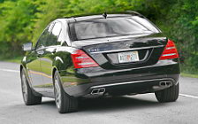   Mercedes-Benz S600 - 2010