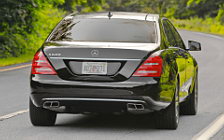   Mercedes-Benz S600 - 2010