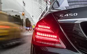   Mercedes-Benz S 450 4MATIC US-spec - 2017