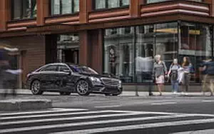   Mercedes-Benz S 560 4MATIC AMG Line US-spec - 2017
