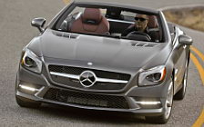   Mercedes-Benz SL550 US-spec - 2013