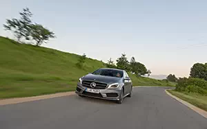   Mercedes-Benz A200 Style Package - 2012