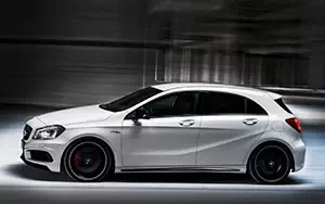   Mercedes-Benz A45 AMG - 2013