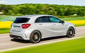   Mercedes-Benz A 250 Sport AMG Line - 2009