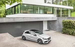   Mercedes-Benz A 250 Sport AMG Line - 2009