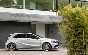   Mercedes-Benz A 250 Sport AMG Line - 2009