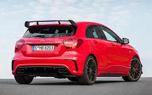   Mercedes-AMG A 45 4MATIC - 2009