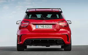   Mercedes-AMG A 45 4MATIC - 2009