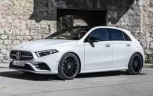   Mercedes-Benz A 180 d AMG Line - 2018
