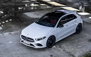   Mercedes-Benz A 180 d AMG Line - 2018