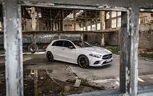   Mercedes-Benz A 180 d AMG Line - 2018