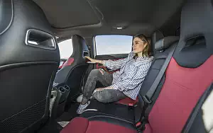   Mercedes-Benz A 200 AMG Line - 2018