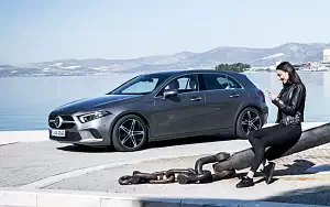   Mercedes-Benz A 200 Progressive - 2018