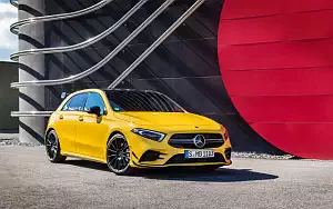   Mercedes-AMG A 35 4MATIC - 2018