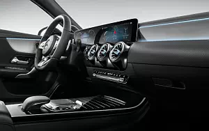   Mercedes-Benz A-class AMG Line Edition - 2018