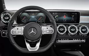   Mercedes-Benz A-class AMG Line Edition - 2018